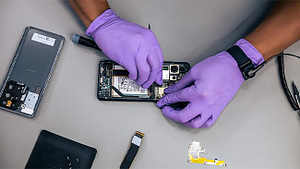 How to Repair a Water-Damaged Samsung Galaxy S23 Step-by-Step Expert Guide