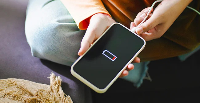 Phone Battery Draining Fast Causes, Fixes, and When to Replace the Battery